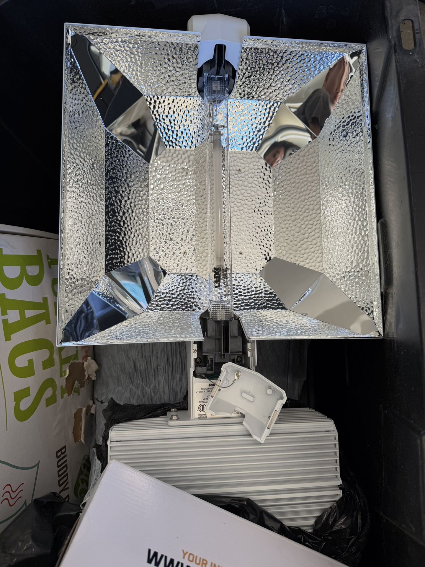 Luxx 1000w DE HPS High Pressure Sodium Hood with Ballast 240v Grow Light