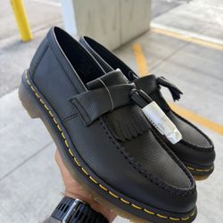 Unisex Dr Marten Shoes 