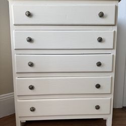5 Drawer Wood Dresser