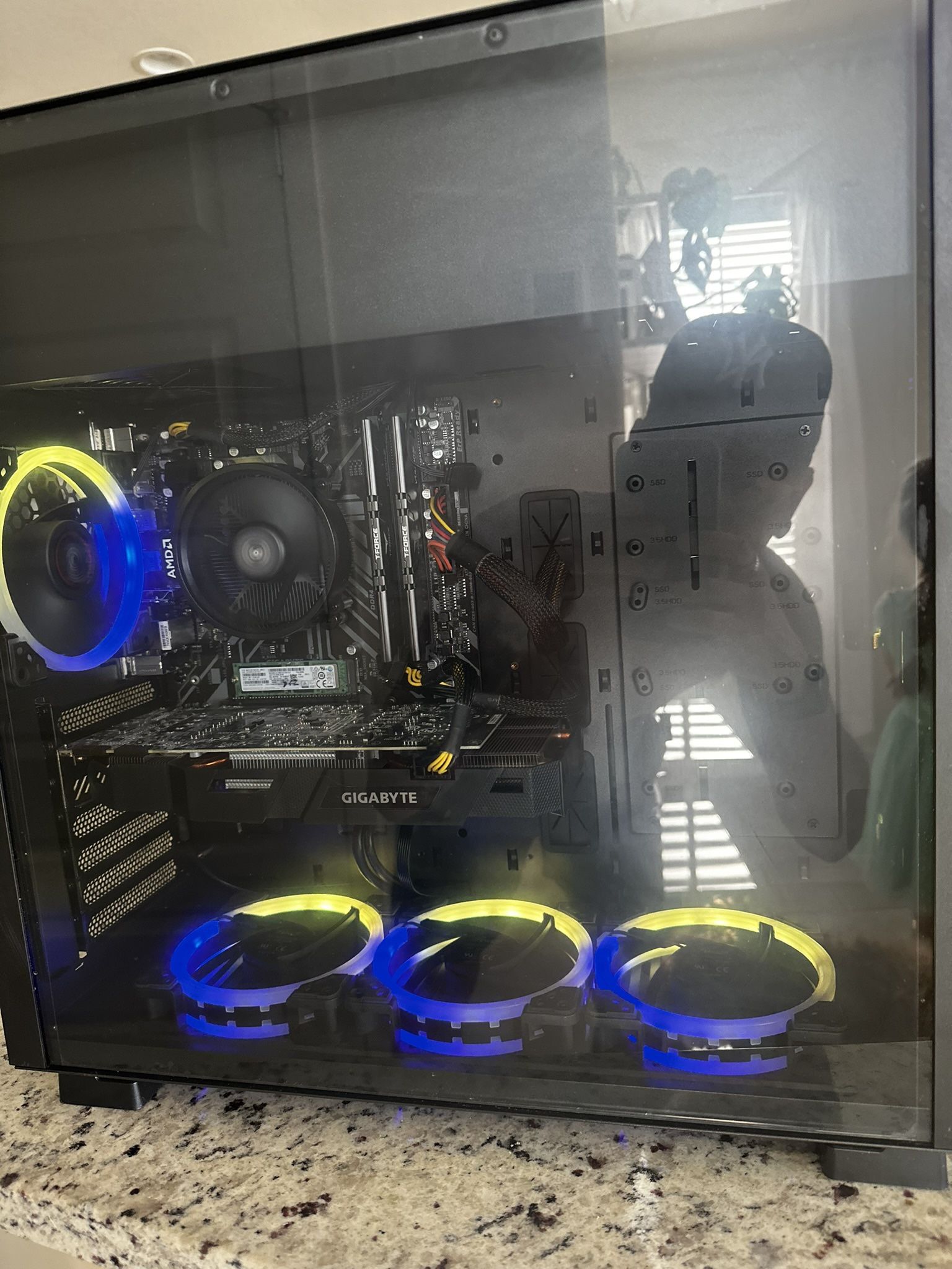 Custom Gaming PC