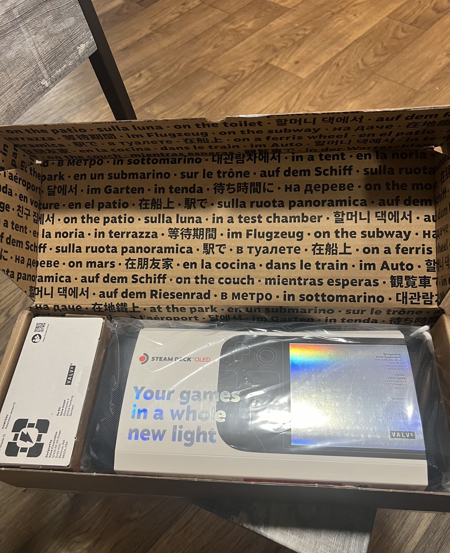 BRAND NEW SEALED!!! Valve Steam Deck OLED 7.4 1280 x 800px Handheld Gaming Console