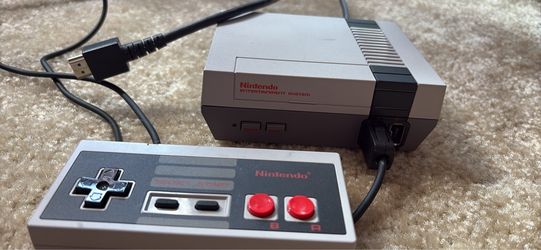 Miniaturized Nintendo Entertainment System: NES Classic Edition home console