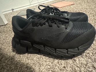 Reebok work shoe
