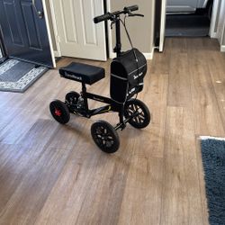 Knee Scooter (like New)