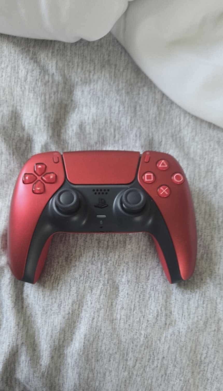 PlayStation 5 Controller (red)