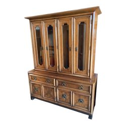 Thomasville Vintage Walnut China Cabinet Hutch Curio Display Cabinet 1970s
