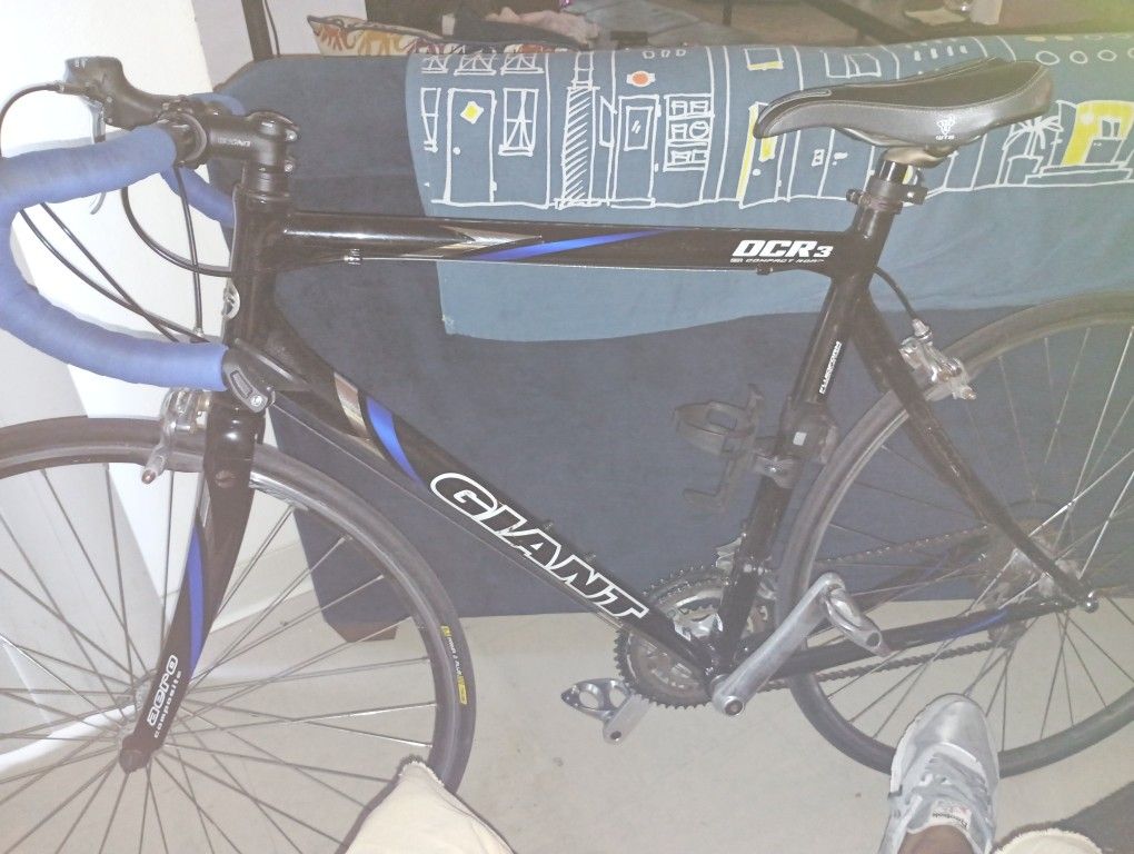 GIANT Road bike