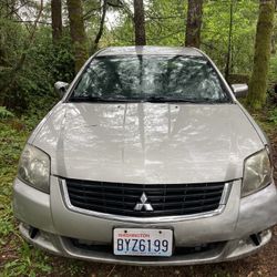 2009 Mitsubishi Galant (For Parts/ Needs Towed) 