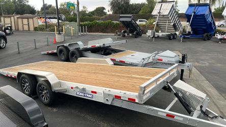 Tilt Trailer