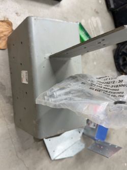 Simpson CCQ64SDS2.5 Column Cap – 6x Beam to 4x Post