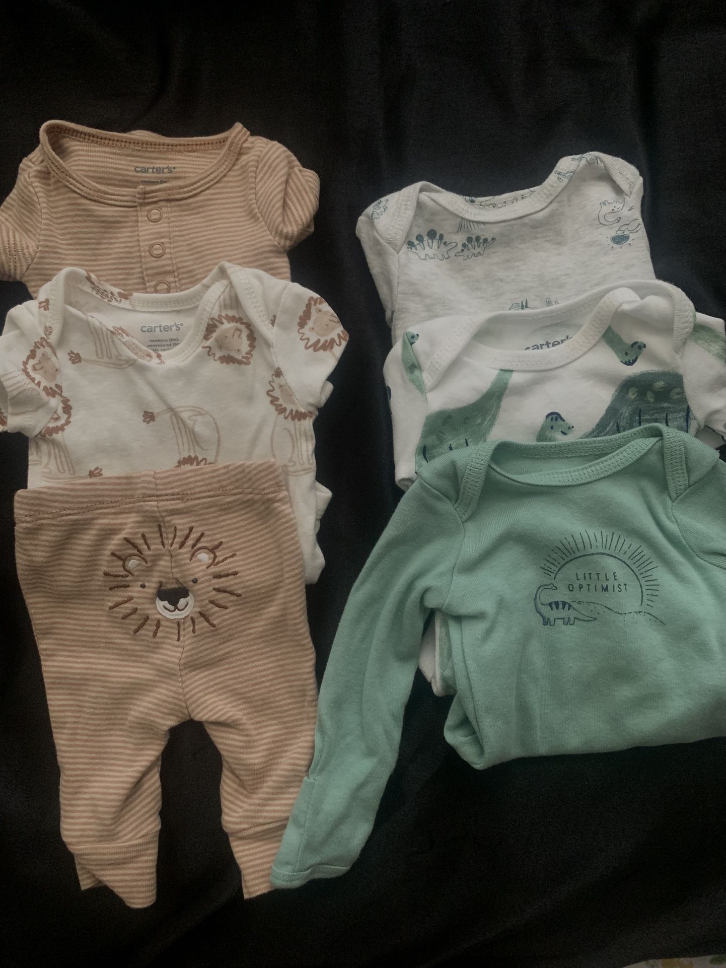 Newborn Animal Onesies🦖🦁