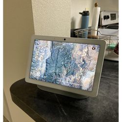 Google Nest Hub Max Smart Display with Google Assistant