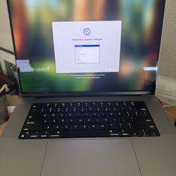 MacBook Pro M1 Pro 10-Core CPU and 16-Core GPU 16" (Late 2021) 512GB SSD