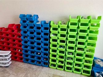 Stack Them Up Plastic Storage Stacking Bins 7x5x12 Mixed Color Lot 180