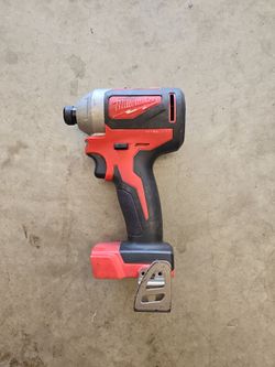 milwaukee brushless impact driver