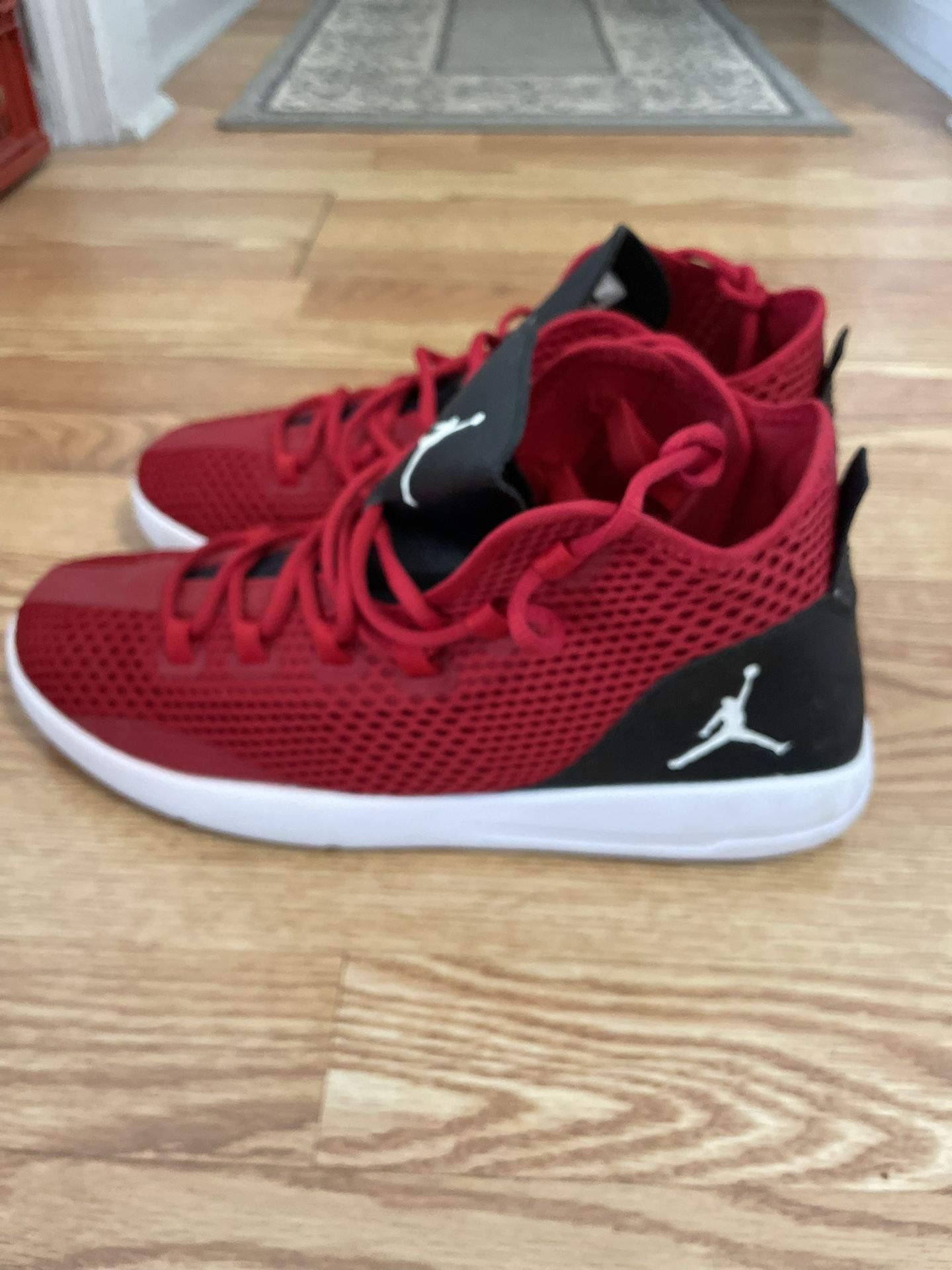 Jordan Reveal Size 12