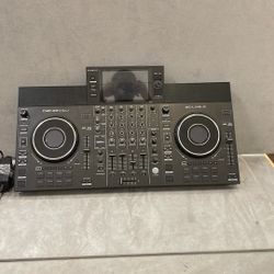 Denon DJ SC Live 4 
