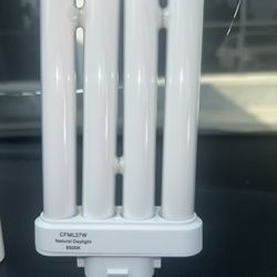 Valoisa CFML27W Natural Daylight Fluorescent Light Bulb