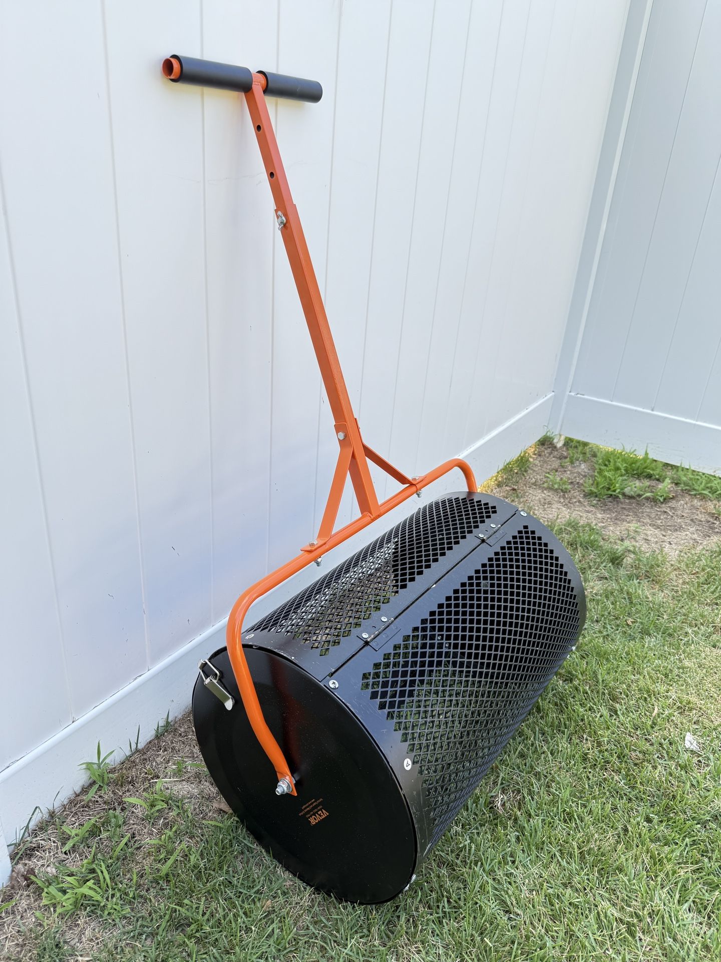 Like New VEVOR 24" Roller Lawn Spreader