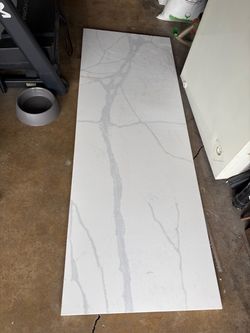Quartz countertop calacatta storm grey