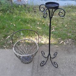 Metal candle holder and basket