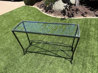 Beautiful Glass Top Wrought Iron Table $55 obo