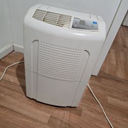 Dehumidifier