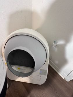 Self-Cleaning Automatic Cat Litter Box