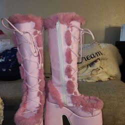 Botas Rosas 8 Demonia