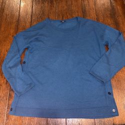 Talbots Womens Teal Blue Lambswool Blend Side Button Crew Neck Sweater - Womens L