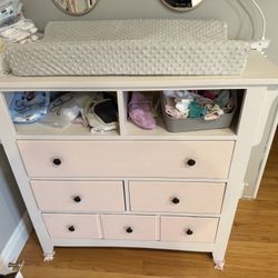 Solid Dresser/Changing Table 