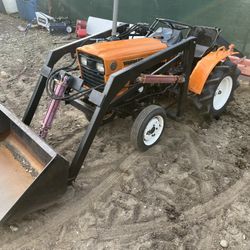 yanmar 1401 D  4x4 diesel small tractor