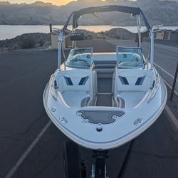 2003 Monterey Montura