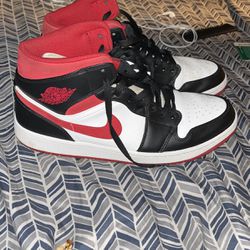 Jordan 1 Mid Red Black White Size 13