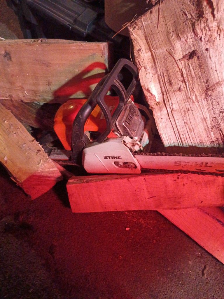 Stihl " Rollomatic" Chain Saw/ MS 1800