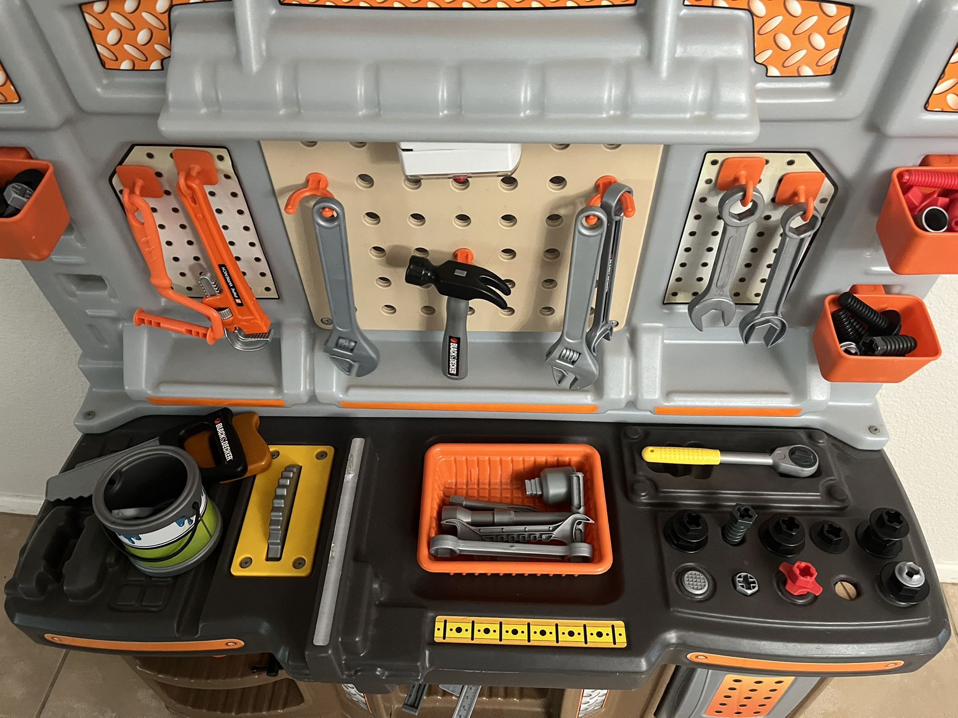 BLACK+DECKER Ready to Build Workbench for Sale in Clairton, PA - OfferUp