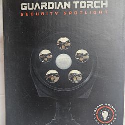 GUARDIAN TORCH SECURITY SPOTLIGHT Brand New In Box 3 For$ 50