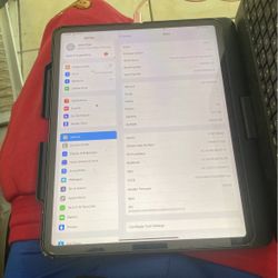 iPad Pro With Wireless Keyboard (iCloud Locked )