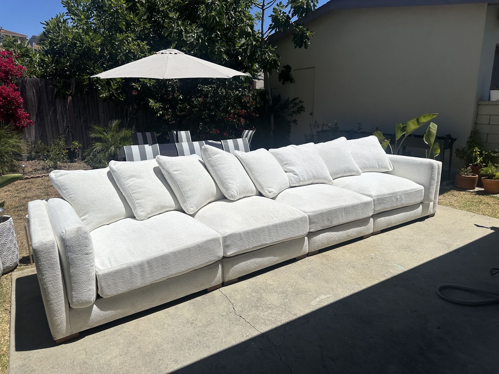 Custom Barlien Modular Sectional Couch / Sofa– Extra Large, Like New