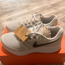Nike Swift 3 Mens Road Running Shoes