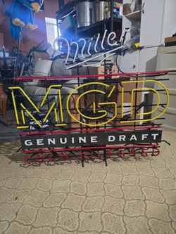 Large ollectable MGD Neon Sign(new)