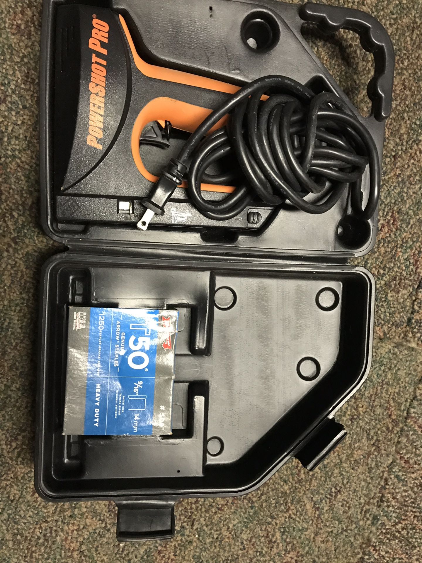 Powershot pro electric stapler and nail gun like new $30