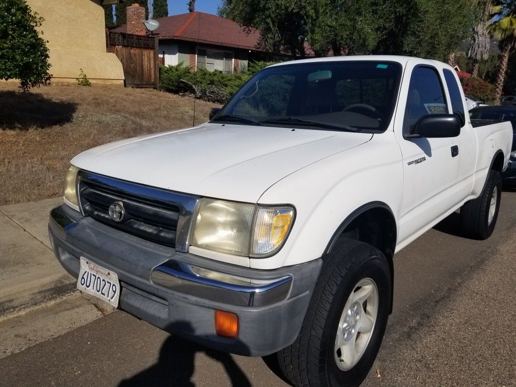 1999 Toyota Tacoma