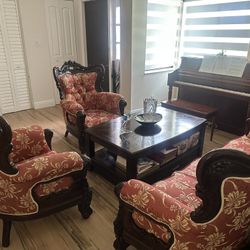 Elegant Vintage Carved Wood Living Room Set 