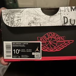 University Reds Black/white Red 