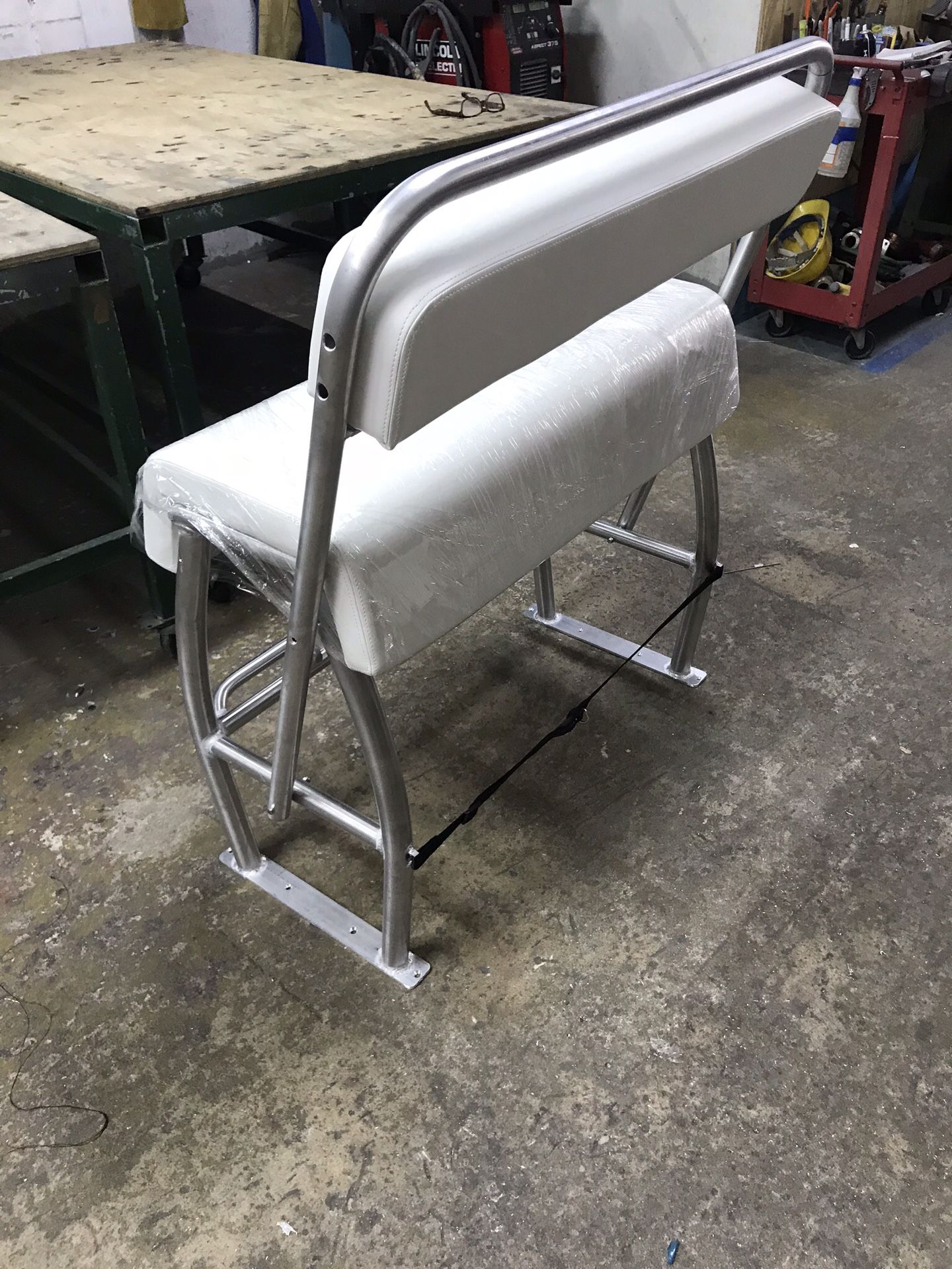 Leaning post swing back rest $580. W/36” h/32”