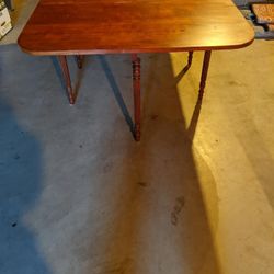 Drop Leaf Table