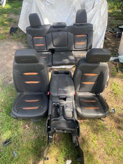2024 Gmc 2500 AT4 complete interior