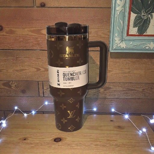 40 Oz Luxury Tumbler