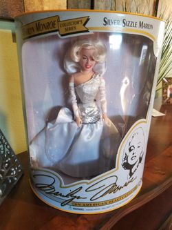 Marilyn Monroe collector doll